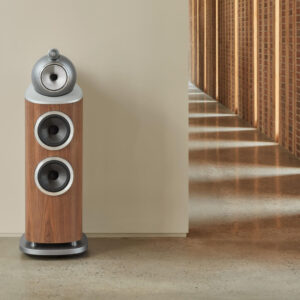 Bowers and Wilkins 802 D4