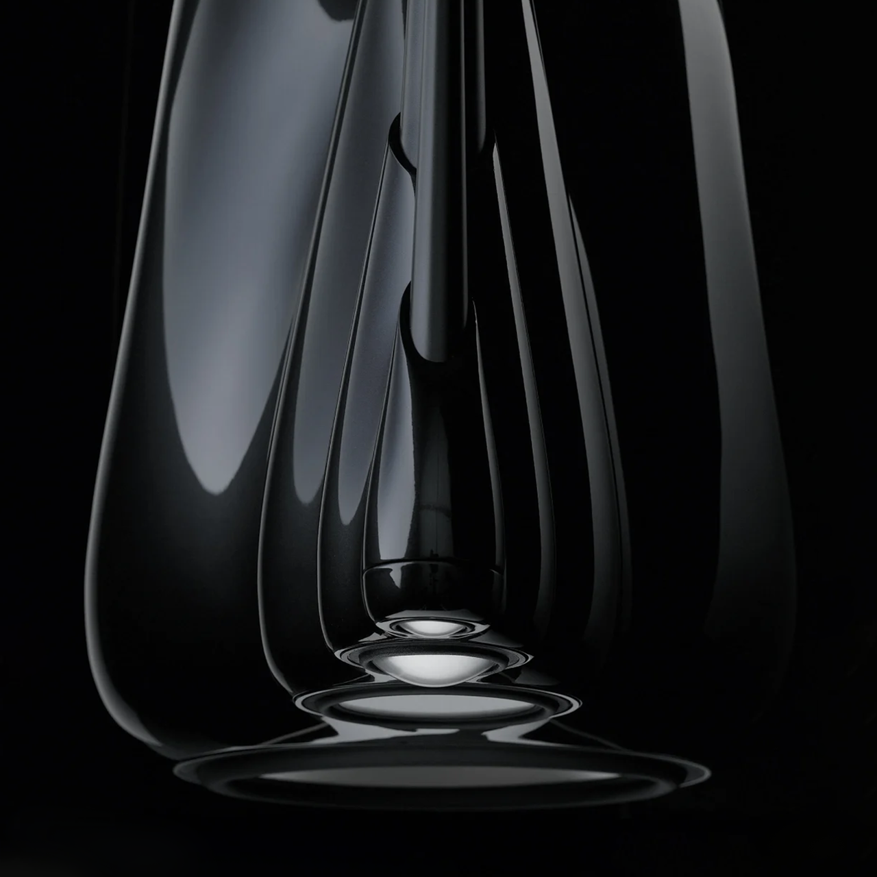 Bowers and Wilkins Nautilus - Image 2